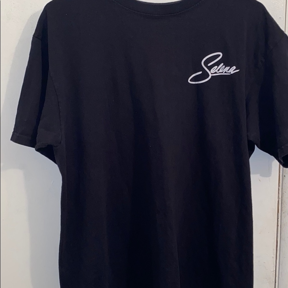 Selena “Dreaming Of You” Graphic Tee